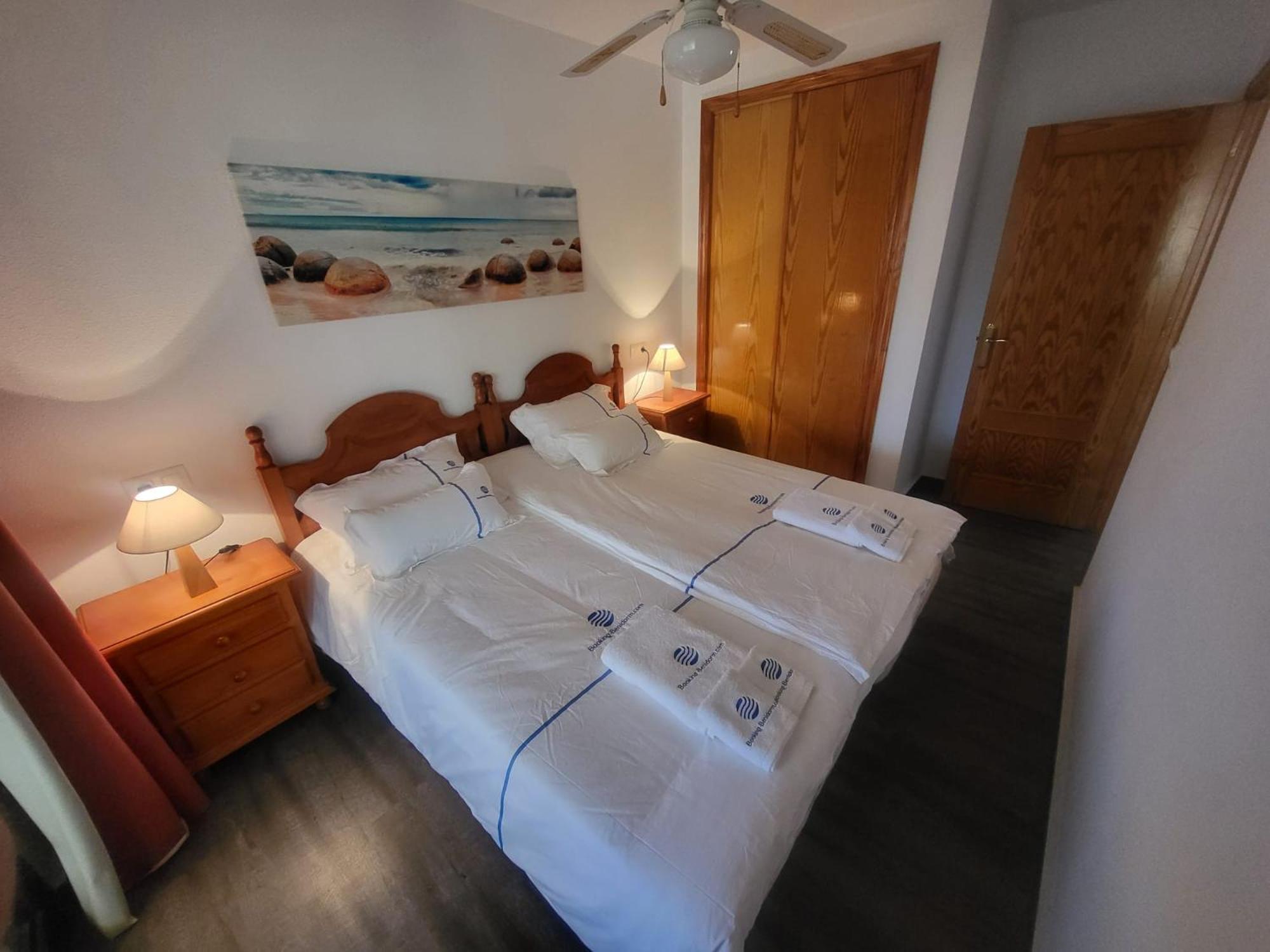 Trinisol II Private Apartments With Sea View Benidorm Exterior foto